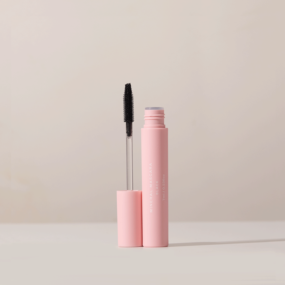 Lust Minerals Volume + Peptide Mineral Mascara in Black