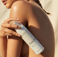 Light to dark self tan mousse